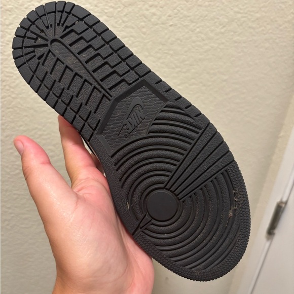 Jordan retro 1 high silver toe - Picture 8 of 9